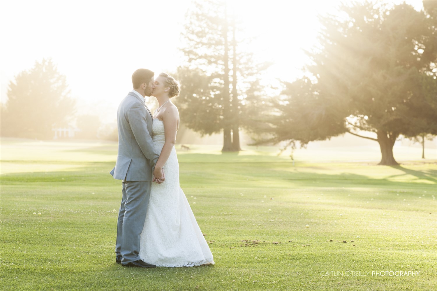 Oakmont-Golf-Club-Wedding-Couple-3